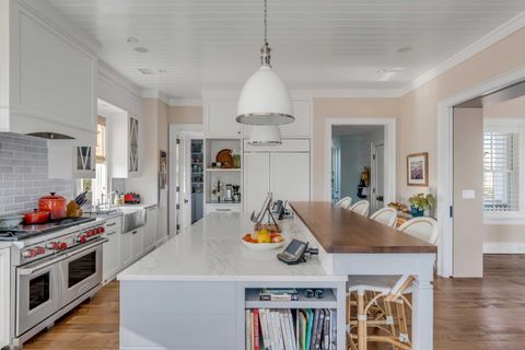 Single Family Residence in Sullivans Island SC 3001 Marshall Boulevard 13.jpg
