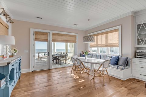 Single Family Residence in Sullivans Island SC 3001 Marshall Boulevard 15.jpg