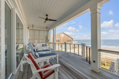 Single Family Residence in Sullivans Island SC 3001 Marshall Boulevard 7.jpg