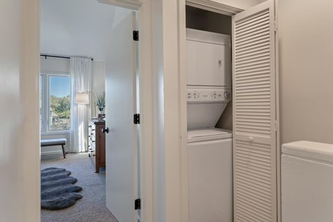 Condominium in Kiawah Island SC 4388 Sea Forest Drive 23.jpg