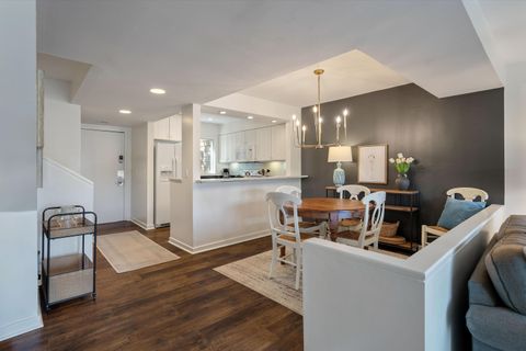 Condominium in Kiawah Island SC 4388 Sea Forest Drive 3.jpg
