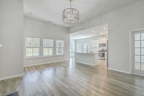Single Family Residence in Summerville SC 117 Oyster Tide Avenue 9.jpg