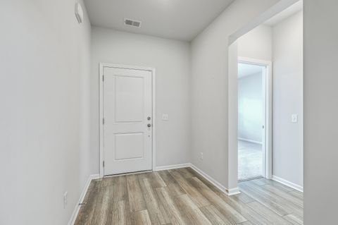 Single Family Residence in Summerville SC 117 Oyster Tide Avenue 4.jpg