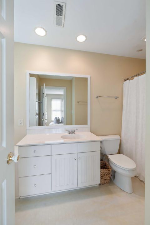Single Family Residence in Sullivans Island SC 1651 Atlantic Avenue 26.jpg