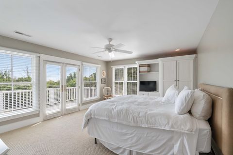 Single Family Residence in Sullivans Island SC 1651 Atlantic Avenue 28.jpg