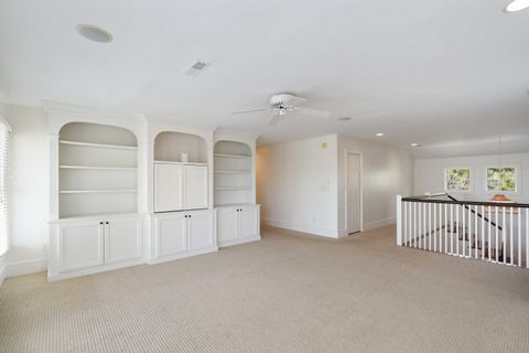 Single Family Residence in Sullivans Island SC 1651 Atlantic Avenue 23.jpg