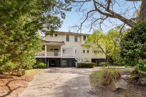 Single Family Residence in Sullivans Island SC 1651 Atlantic Avenue 43.jpg