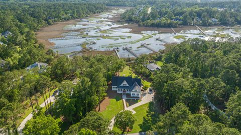 Single Family Residence in Mount Pleasant SC 3130 Pignatelli Crescent.jpg
