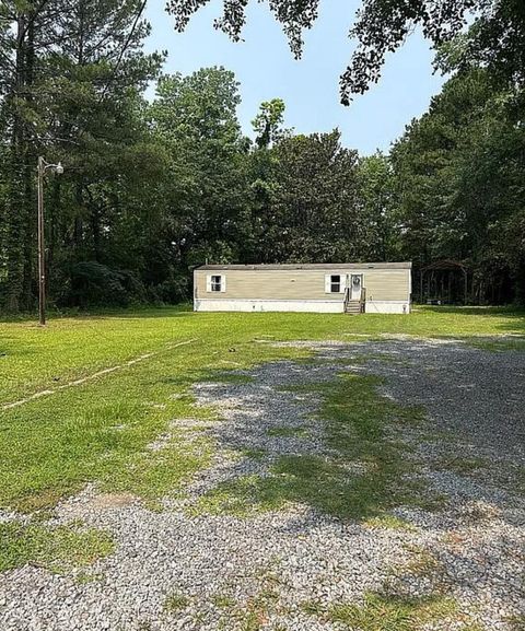 Manufactured Home in Adams Run SC 6523 Spring Grove Road.jpg
