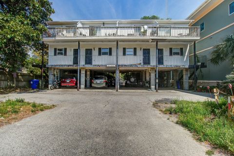 Quadruplex in Folly Beach SC 108 W Cooper Avenue.jpg