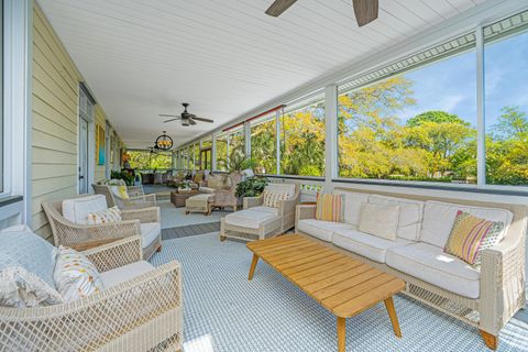 Single Family Residence in Sullivans Island SC 2629 Goldbug Avenue 11.jpg