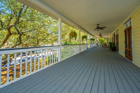 Single Family Residence in Sullivans Island SC 2629 Goldbug Avenue 73.jpg
