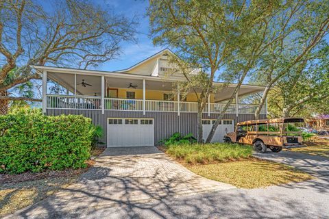 Single Family Residence in Sullivans Island SC 2629 Goldbug Avenue 68.jpg