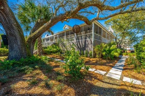 Single Family Residence in Sullivans Island SC 2629 Goldbug Avenue 79.jpg