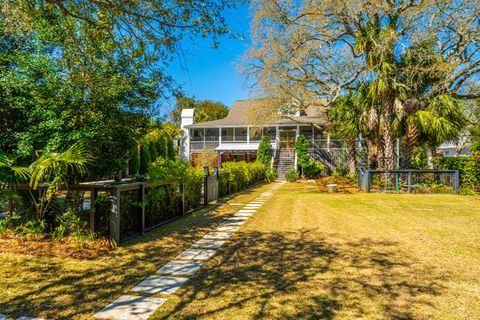 Single Family Residence in Sullivans Island SC 2629 Goldbug Avenue 96.jpg