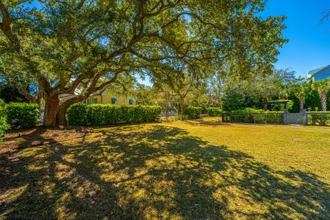 Single Family Residence in Sullivans Island SC 2629 Goldbug Avenue 98.jpg