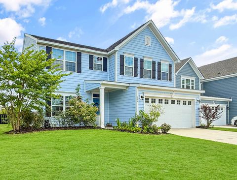 Single Family Residence in Summerville SC 204 Lynx Lane.jpg