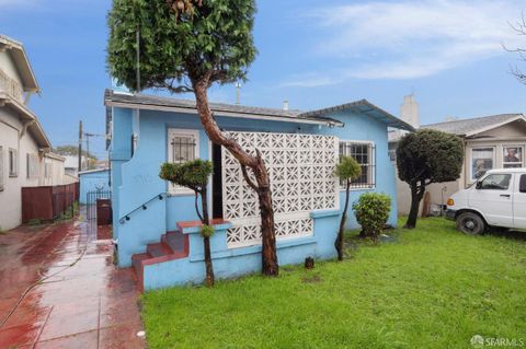 Single Family Residence in Oakland CA 5915 San Pablo Avenue.jpg