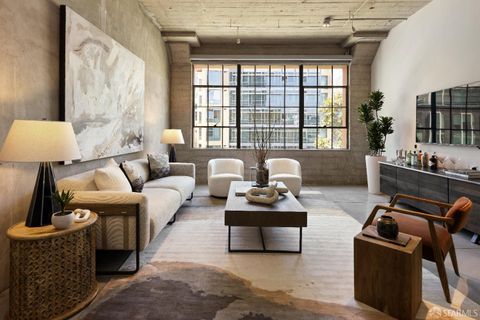 Condominium in San Francisco CA 300 Beale Street #407.jpg