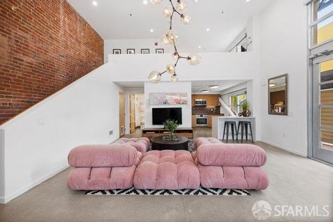 Condominium in San Francisco CA 400 Spear Street #104.jpg