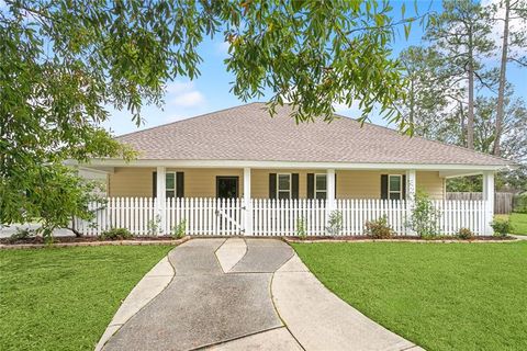 Single Family Residence in Slidell LA 220 WHISPERWOOD Boulevard.jpg