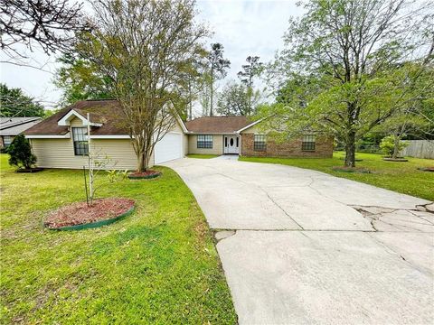 Single Family Residence in Slidell LA 101 HERWIG BLUFF Road.jpg