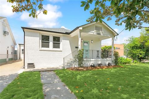 Single Family Residence in Metairie LA 3009 ROMAN Street.jpg