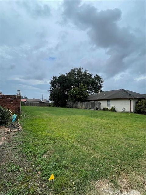 in Metairie LA 4717 N PARK Drive.jpg