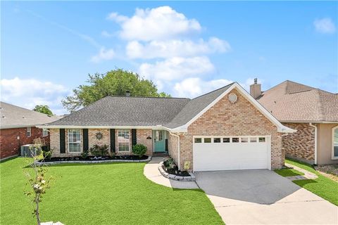 Single Family Residence in Slidell LA 113 COLUMBIA Place.jpg