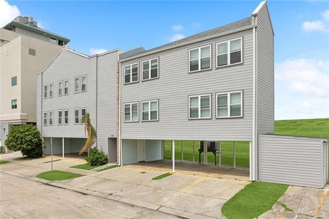 Quadruplex in Metairie LA 3001 5TH Street.jpg