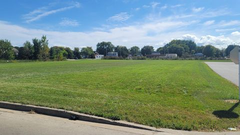  in Oshkosh WI Gruenwald Avenue.jpg