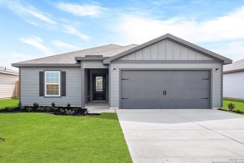 Single Family Residence in Lytle TX 16020 Imes Way.jpg