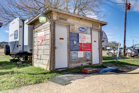 Mixed Use in Bandera TX TBD Fm 1077 13.jpg