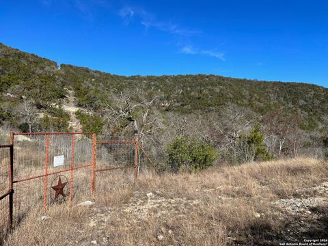 Farm in Tarpley TX 696 Chili Canyon Rd 3.jpg