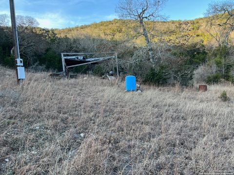 Farm in Tarpley TX 696 Chili Canyon Rd 9.jpg