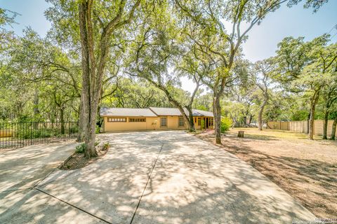 Single Family Residence in Castle Hills TX 6514 West Avenue.jpg
