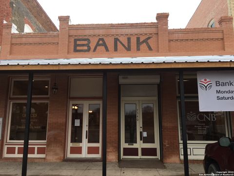 Office in Dhanis TX 7340 County Rd 525.jpg