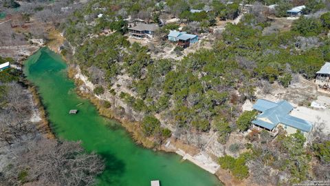 Single Family Residence in Hunt TX 205 Cedar Cliff Loop.jpg