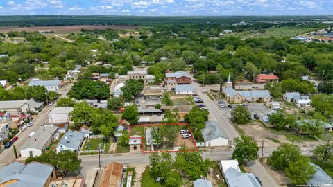 Office in Castroville TX 1205 Lorenzo St.jpg