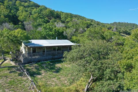 Single Family Residence in Tarpley TX 1133 Seco Pass Rd.jpg