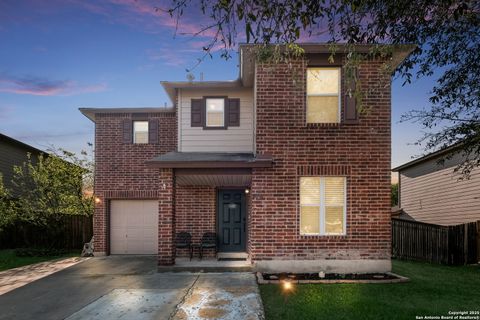 Single Family Residence in San Antonio TX 8030 Cavern Hill.jpg