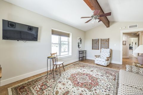 Single Family Residence in Bandera TX 3263 Palomino Springs 33.jpg
