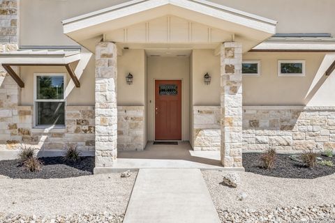 Single Family Residence in Bandera TX 3263 Palomino Springs 1.jpg