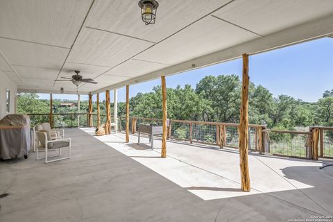 Single Family Residence in Bandera TX 3263 Palomino Springs 2.jpg