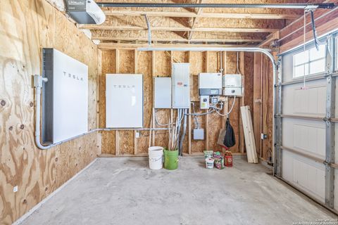 Single Family Residence in Bandera TX 3263 Palomino Springs 36.jpg
