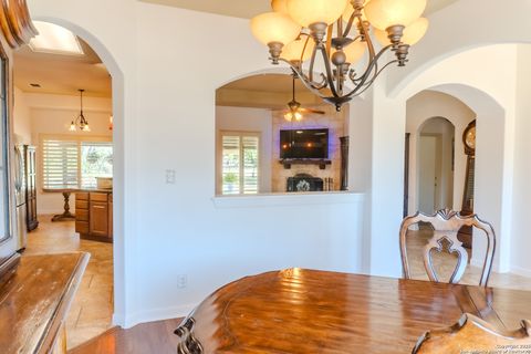 Single Family Residence in Bandera TX 265 Firewheel Dr 8.jpg