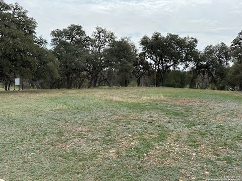 Unimproved Land in Bandera TX TRACT 3 Buck Creek Drive.jpg