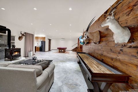 Single Family Residence in Medina TX 197 two sisters Rd 19.jpg