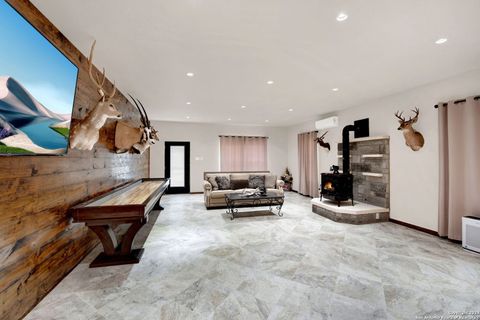 Single Family Residence in Medina TX 197 two sisters Rd 23.jpg