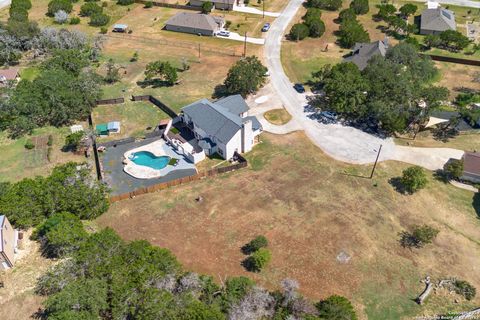 Single Family Residence in Bandera TX 166 Desert Poppy.jpg